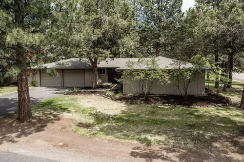 61210 Paulina Lane Bend OR 97702