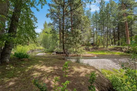 153 E Black Crater Avenue Sisters OR 97759