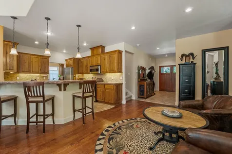 153 E Black Crater Avenue Sisters OR 97759