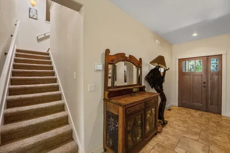 153 E Black Crater Avenue Sisters OR 97759