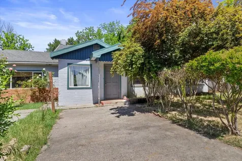 518 Edgewater Drive Grants Pass OR 97527