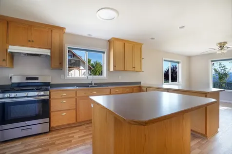 1150 N Schoolhouse Creek Road Grants Pass OR 97526