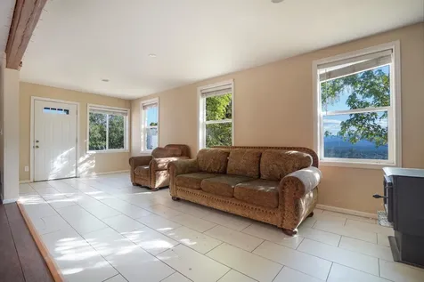 1150 N Schoolhouse Creek Road Grants Pass OR 97526