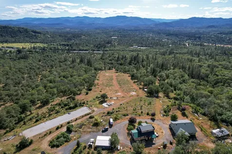 1150 N Schoolhouse Creek Road Grants Pass OR 97526