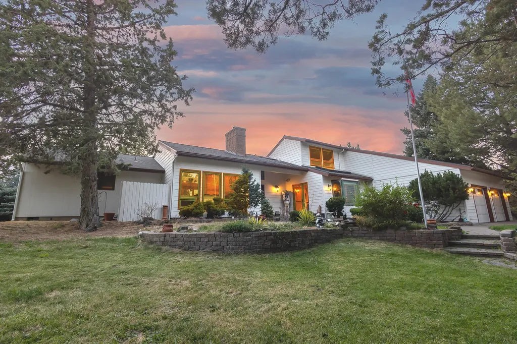 21520 Powderhorn Drive Bend OR 97701