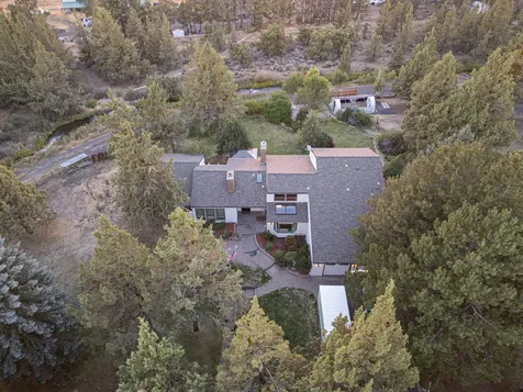 21520 Powderhorn Drive Bend OR 97701