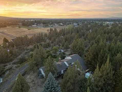 21520 Powderhorn Drive Bend OR 97701