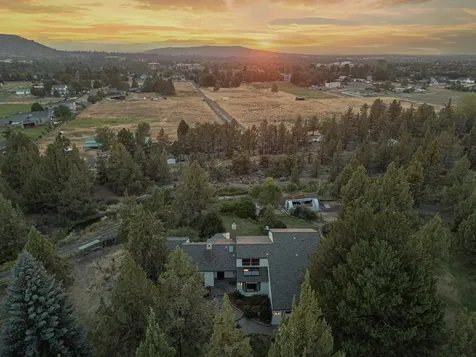 21520 Powderhorn Drive Bend OR 97701