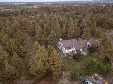 21520 Powderhorn Drive Bend OR 97701