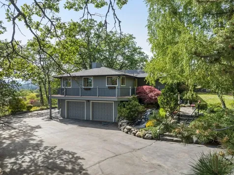 1420 NE Heritage Drive Grants Pass OR 97526