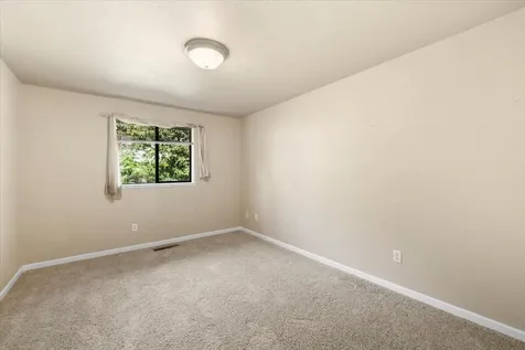 1420 NE Heritage Drive Grants Pass OR 97526