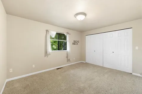 1420 NE Heritage Drive Grants Pass OR 97526