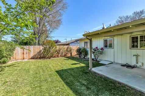 2301 Jubilant Avenue Medford OR 97504