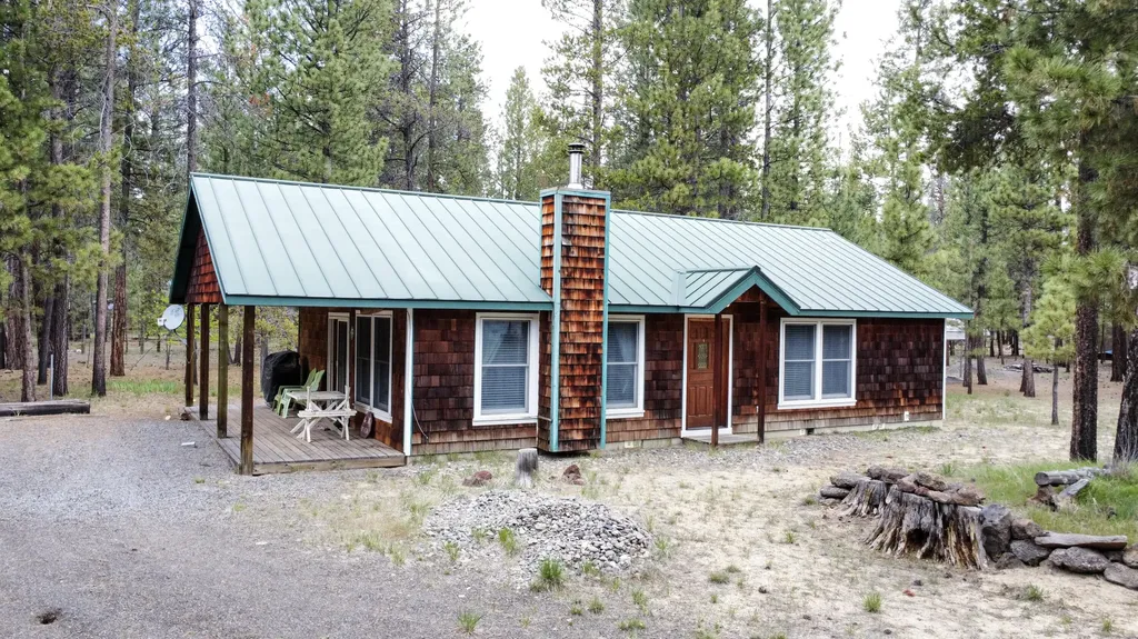 1832 Buckboard Court La Pine OR 97739