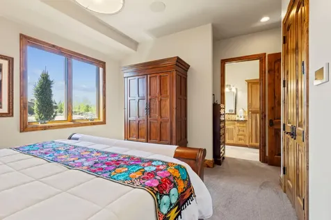 65975 Pronghorn Estates Drive Bend OR 97701