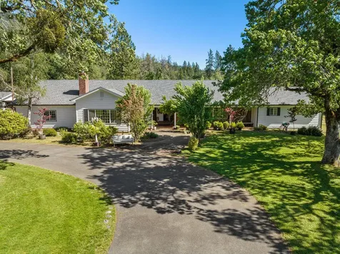 307 Nelson Way Grants Pass OR 97526