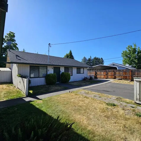 1910 Alamar Street Medford OR 97501