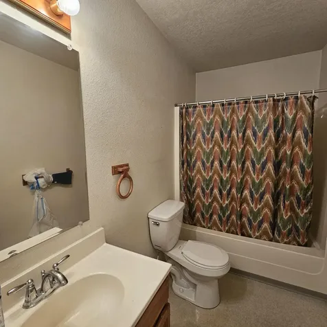 1910 Alamar Street Medford OR 97501