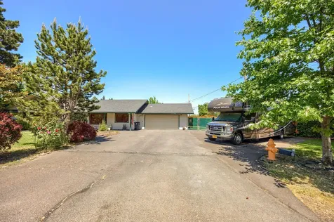 1910 Alamar Street Medford OR 97501