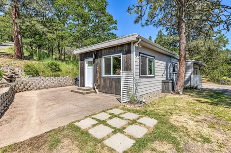 6106 Coleman Creek Road Medford OR 97501