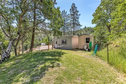 6106 Coleman Creek Road Medford OR 97501