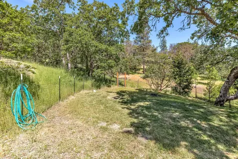 6106 Coleman Creek Road Medford OR 97501