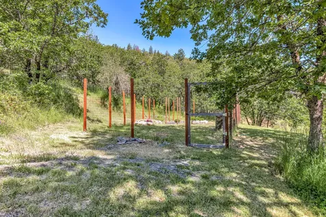 6106 Coleman Creek Road Medford OR 97501