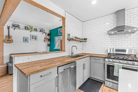 6106 Coleman Creek Road Medford OR 97501