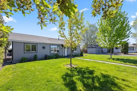 435 SW Madison Street Madras OR 97741