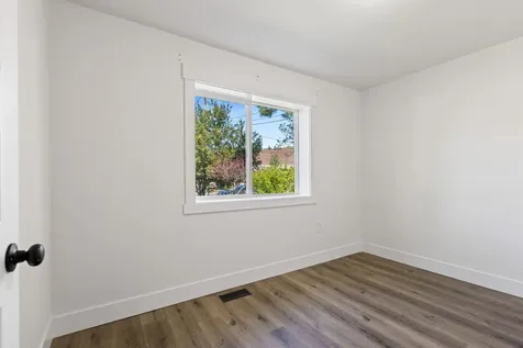 435 SW Madison Street Madras OR 97741