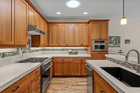 60829 Whitney Place Bend OR 97702