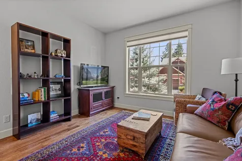 60829 Whitney Place Bend OR 97702