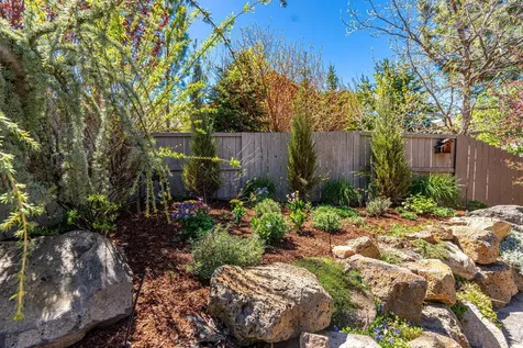 60829 Whitney Place Bend OR 97702