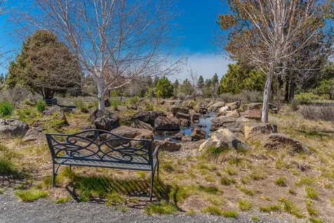 60829 Whitney Place Bend OR 97702