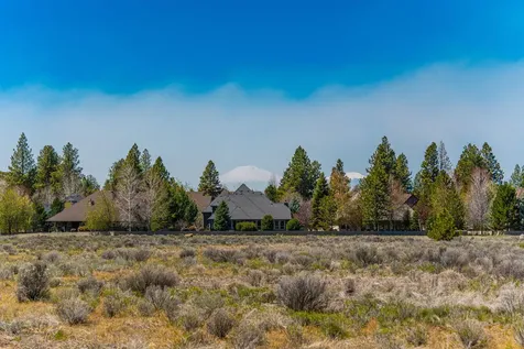 60829 Whitney Place Bend OR 97702