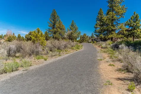 60829 Whitney Place Bend OR 97702