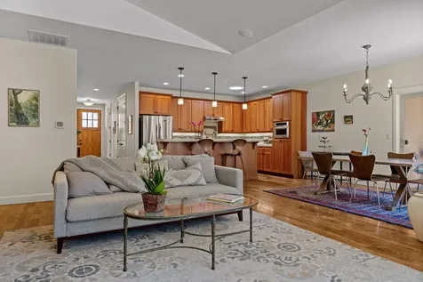 60829 Whitney Place Bend OR 97702