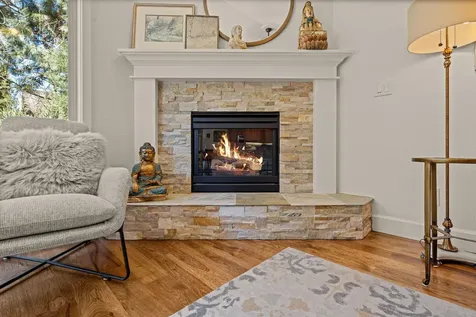 60829 Whitney Place Bend OR 97702
