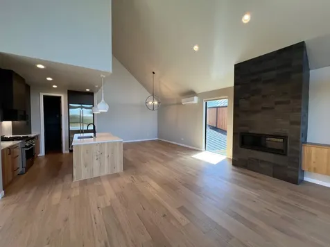 61258 Meeks Trail Bend OR 97702