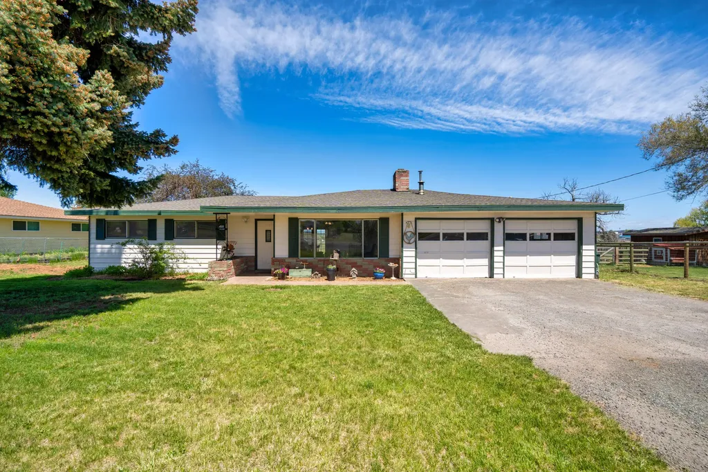 600 SW Colfax Lane Madras OR 97741