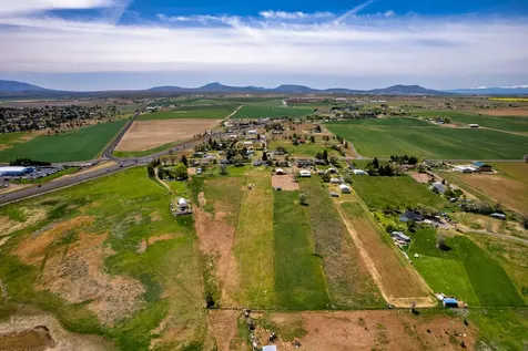 600 SW Colfax Lane Madras OR 97741