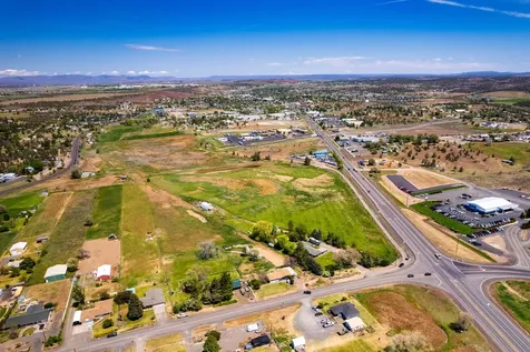 600 SW Colfax Lane Madras OR 97741