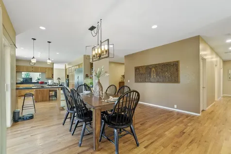 3284 Larue Drive Medford OR 97504