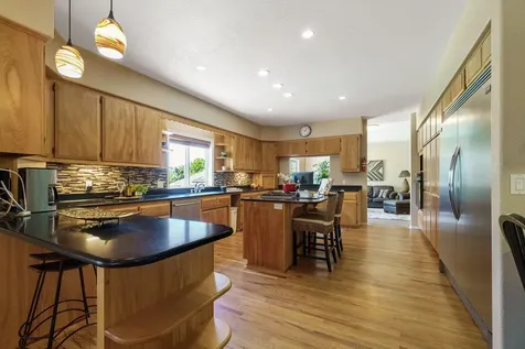 3284 Larue Drive Medford OR 97504