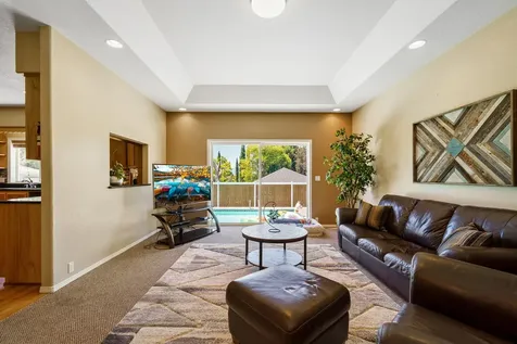 3284 Larue Drive Medford OR 97504