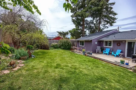 1160 N Keene Way Drive Medford OR 97504
