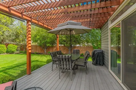 63227 Bedrock Court Bend OR 97701
