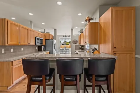63227 Bedrock Court Bend OR 97701