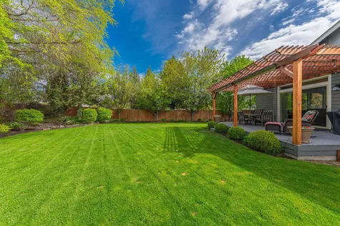 63227 Bedrock Court Bend OR 97701
