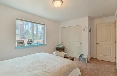 17153 Helbrock Drive Bend OR 97707